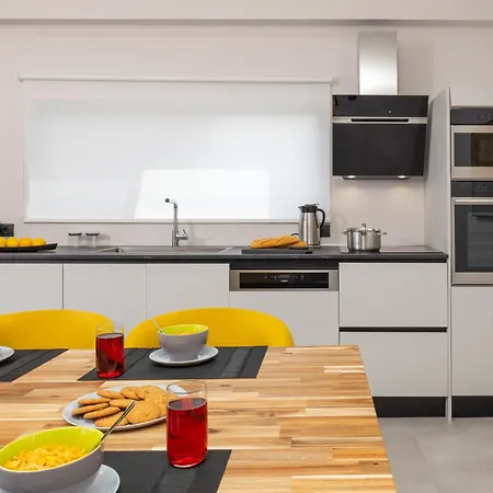 Avithos - Lassu Retreat דירה