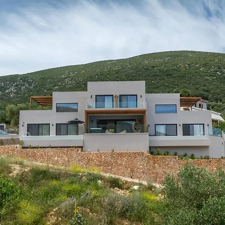 Avithos - Lassu Retreat